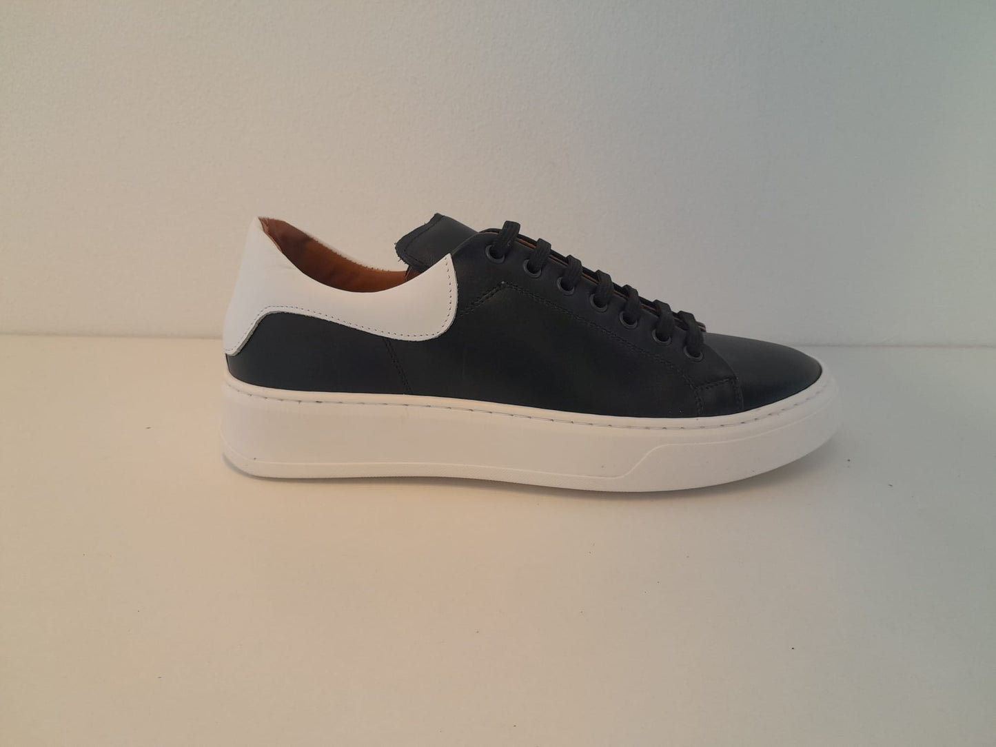 Scarpe in Pelle Nera