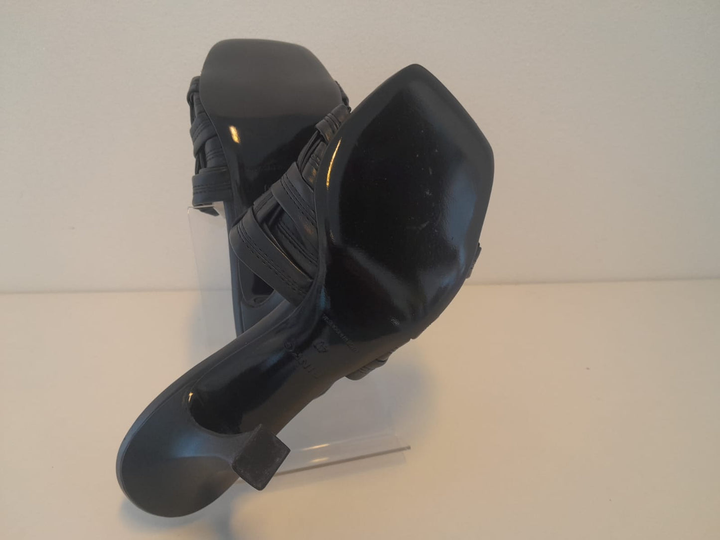 Black - Brown Sabot