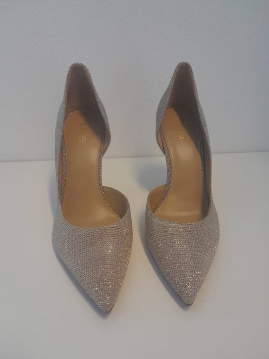 Gold Pumps